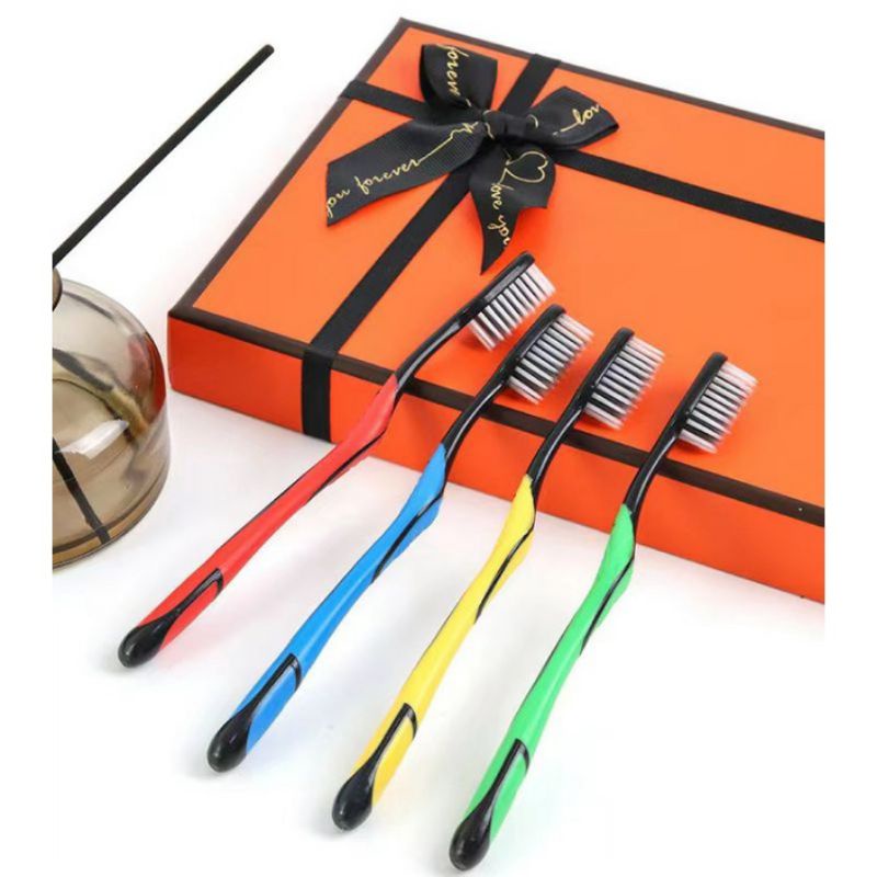 Bàn chải sợi than tre cao cấp
