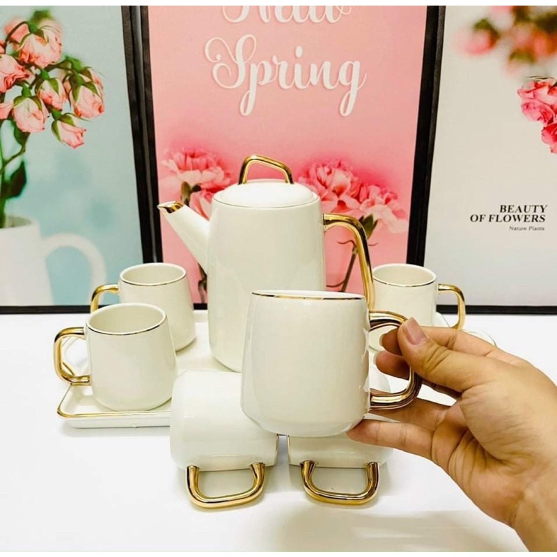 Bộ Bình Cốc Sứmàu trắng nhã nhặn, sang trọng,đẳng cấp,làm quà tặng cực kỳ hợp lý