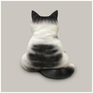 Gối tựa lưng hình lưng mèo