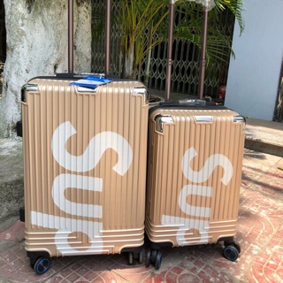 Set Vali supreme gồm sz 20 +24