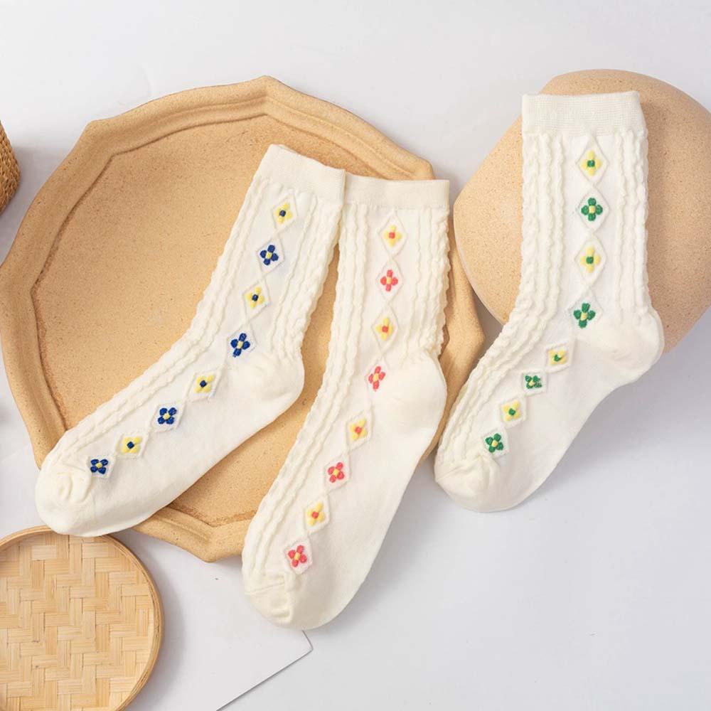 Vớ Cổ Vừa Họa Tiết Hình Thoi Màu Trắng Ngọt Ngào Phong Cách Lolita Dễ Thương Cho Nữ