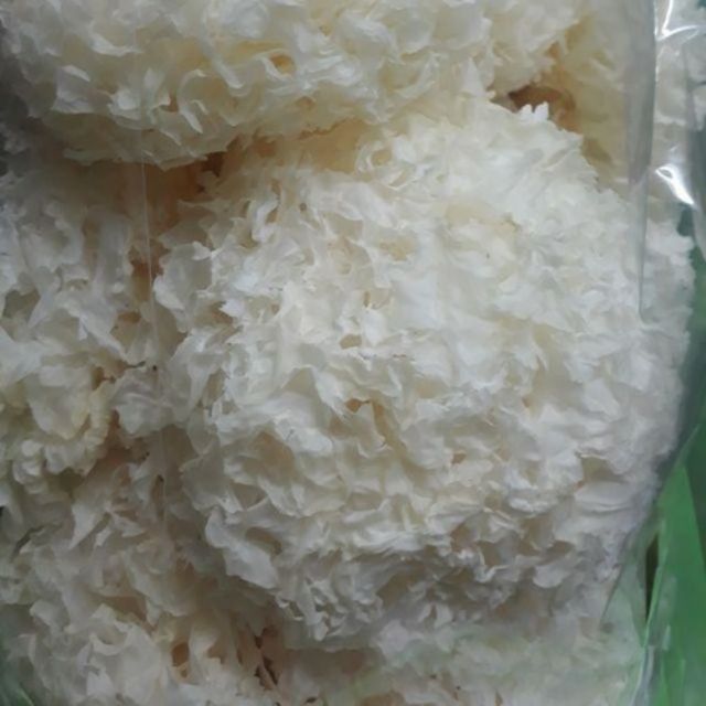 NẤM TUYẾT KHÔ LOẠI NGON