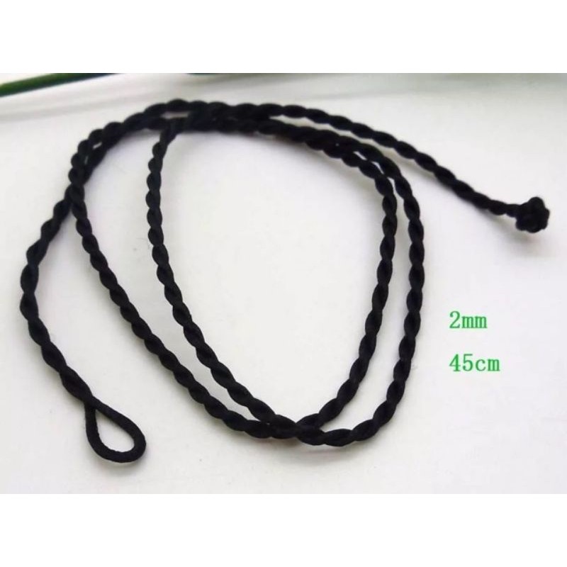 Dây dù xoắn đeo cổ màu đen