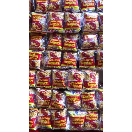 1 Lốc 12 Bịch Snack Tôm Thái lan Ruaypuan