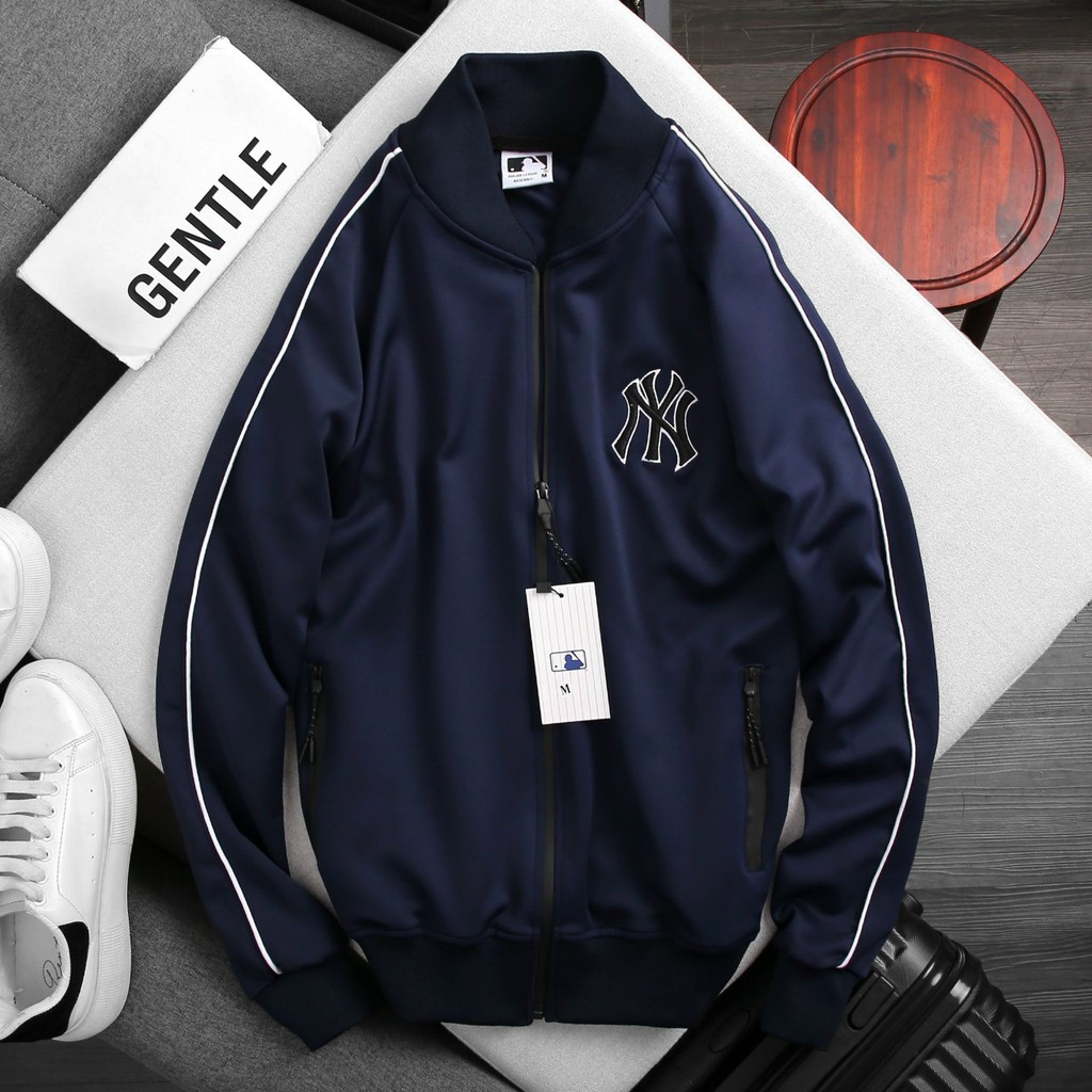 Áo bomber nam nữ, áo khoác thể thao vải poly 2 da cao cấp , dây kéo chống thấm cực kì đẹp