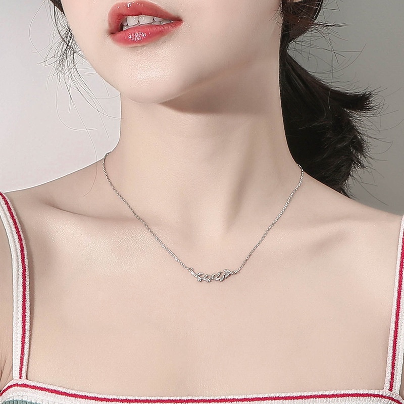 Dây Chuyền dáng ngắn mặt hình cành cây ô liu đính đá ANTA Jewelry - ATJ7016