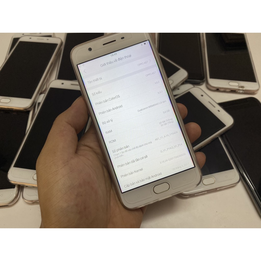 Điện Thoại Oppo A57 Tặng Dán Kính Cường Lực Ram 3G Bộ Nhớ 32GB Chơi Game Mạnh Xem Youtube Mượt