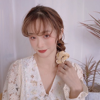 Cột tóc Scrunchie nhung mịn Tiểu thư kiêu sa