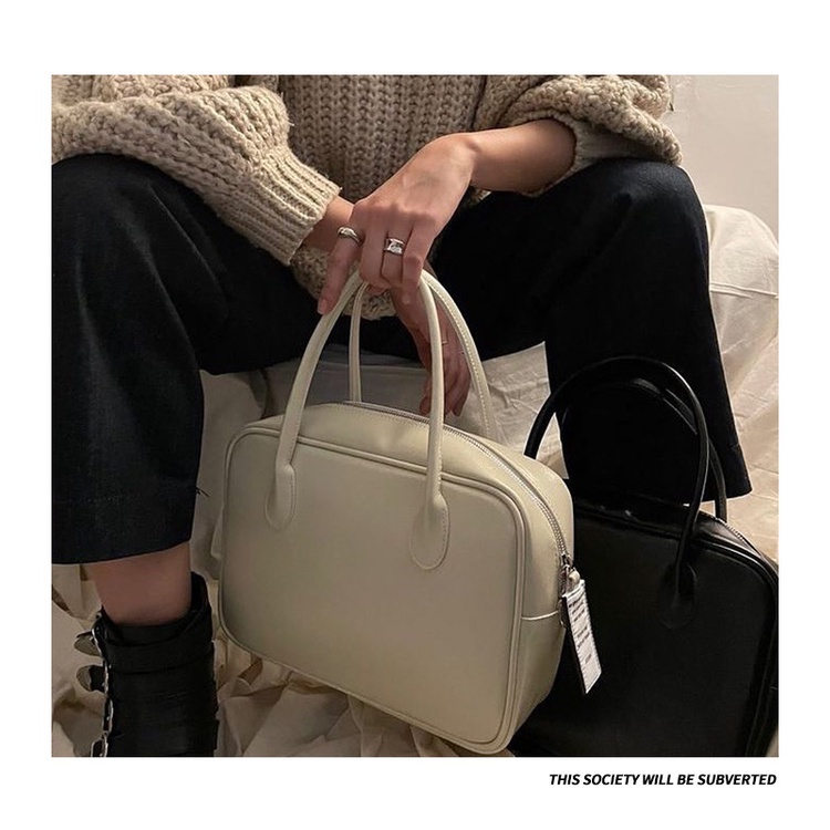 Túi Xách Da Sáp Dầu Thiết Kế Hàn Quốc Jennie the Same Nieeh Hình Vuông Màu Đen Kem