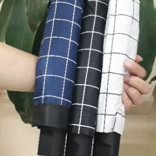 Ô dù gấp gọn kẻ ô vuông