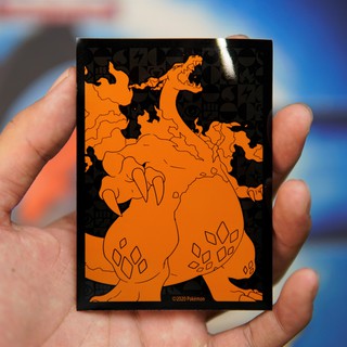 Bọc bài cho Pokemon TCG - Charizard VMAX - Lấy từ hộp CHAMPION'S PATH Elite Trainer box