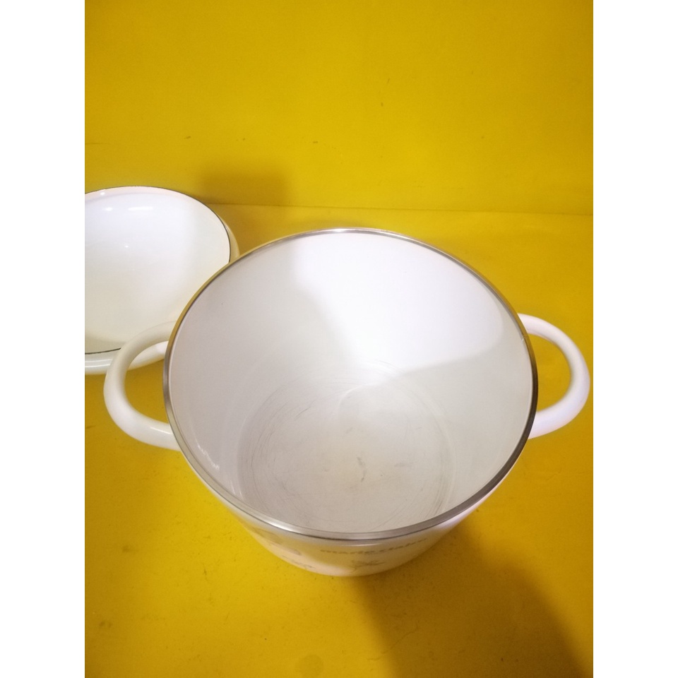 Nồi men nội địa Nhật, size 20cm, cao 13.5cm (mã 752), Dùng được bếp từ