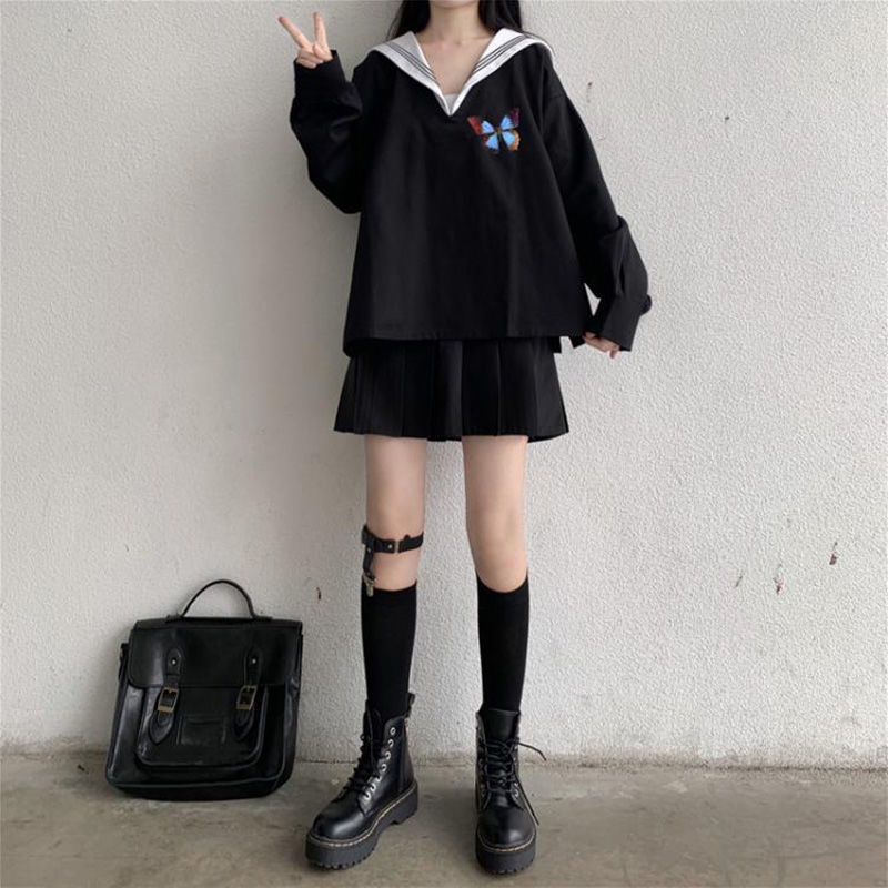 Set áo hoodie tay dài dáng rộng + chân váy đồng phục JK phong cách thời trang
