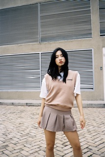 Váy ERRORIST xếp li 90s pleated xám/ đen/trắng