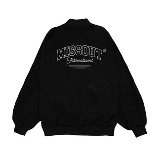Áo khoác Bomber MISSOUT Typho nhung tăm 2 lớp màu đen