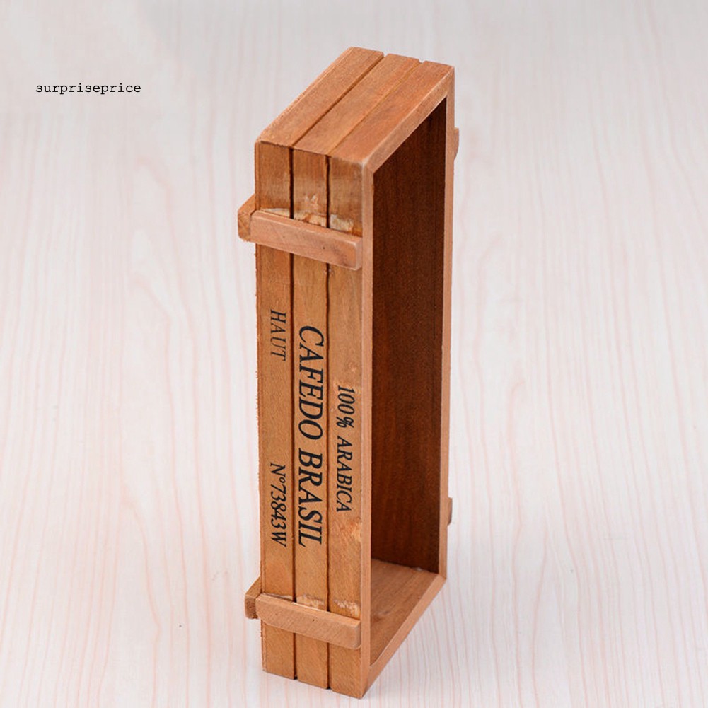 Chậu cây trồng trang trí sân vườn làm từ gỗ bền bỉ