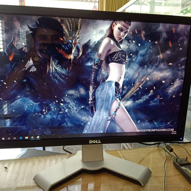 Màn hình Dell 22in mặt kính gương màu sắc đẹp mê ly