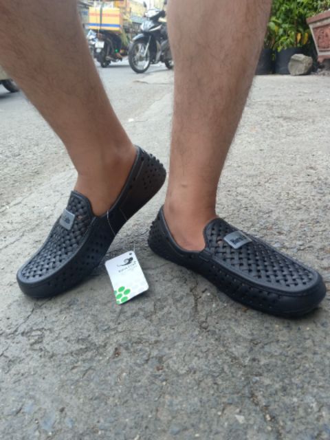 GIÀY LƯỜI NAM SIÊU NHẸ ĐI MƯA k1039