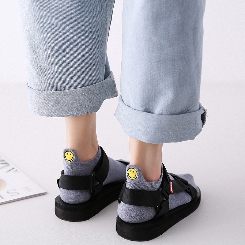 Embroidery Funny Smile Ankle Socks for Women Fashion Cotton Cartoon Happy Expression Colorful Women Low Top Socks Funny Cute Girls Socks