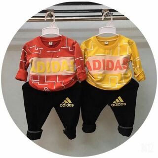 Mẫu bộ adidas bé trai