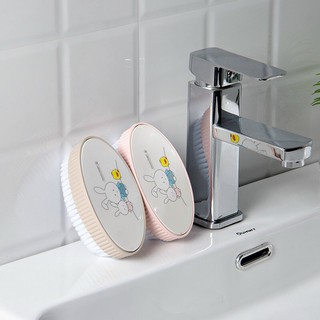 Bàn chải chà chân quần áo