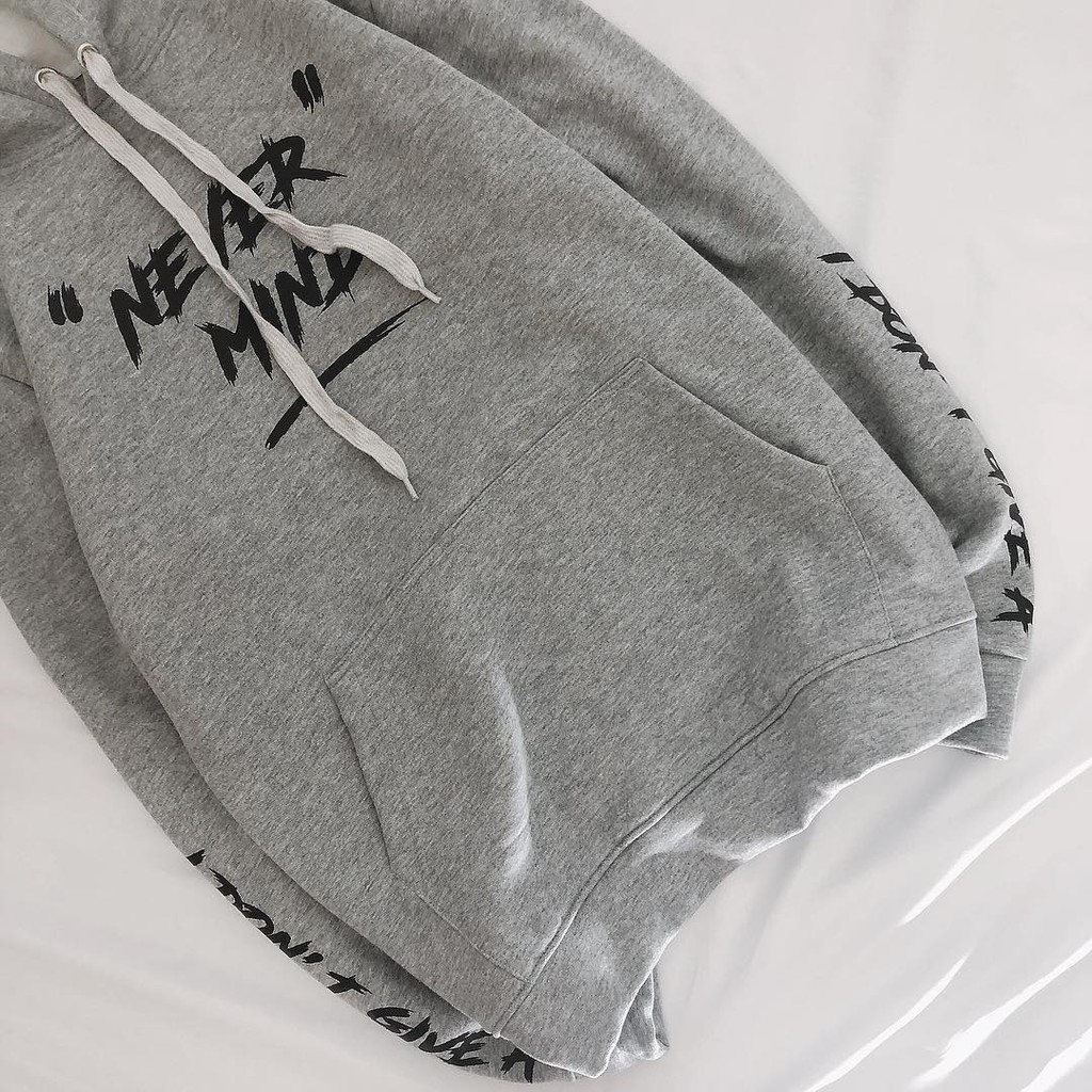 Áo hoodie "Never mind" | BigBuy360 - bigbuy360.vn