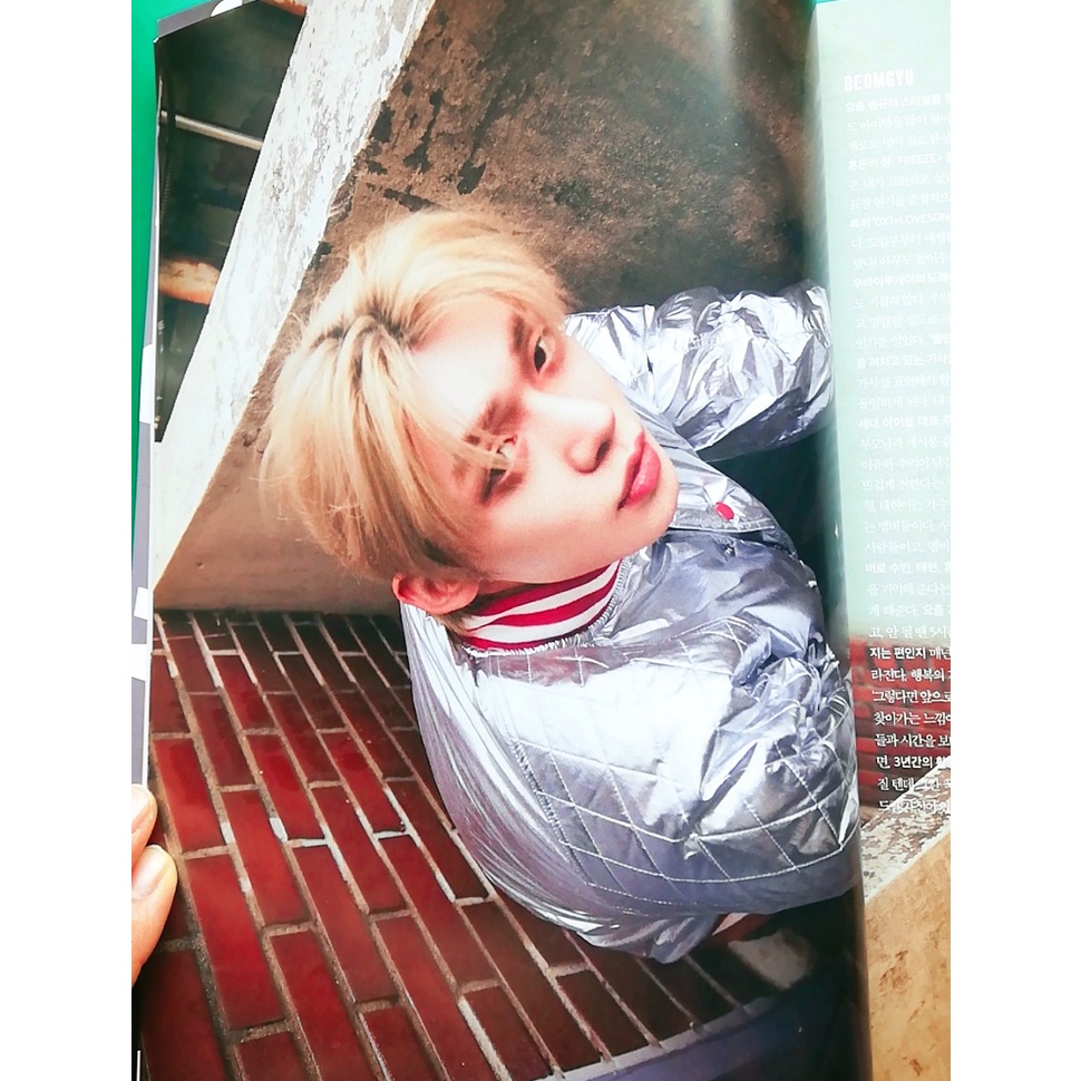 Áp phích in ảnh  x TXT Lee Jongsuk YUNA TXT SEVENTEEN DINO MONSTA X MINHYUK JOOHONEY & IVE LIZ tháng 3 năm 2022