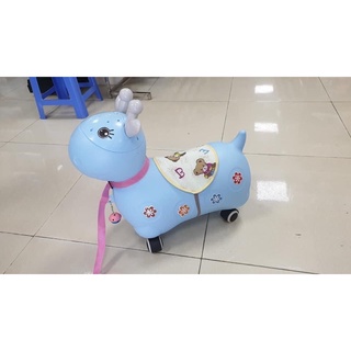 Xe hươu có bánh, xe chòi chân cho bé hàng KM Sữa