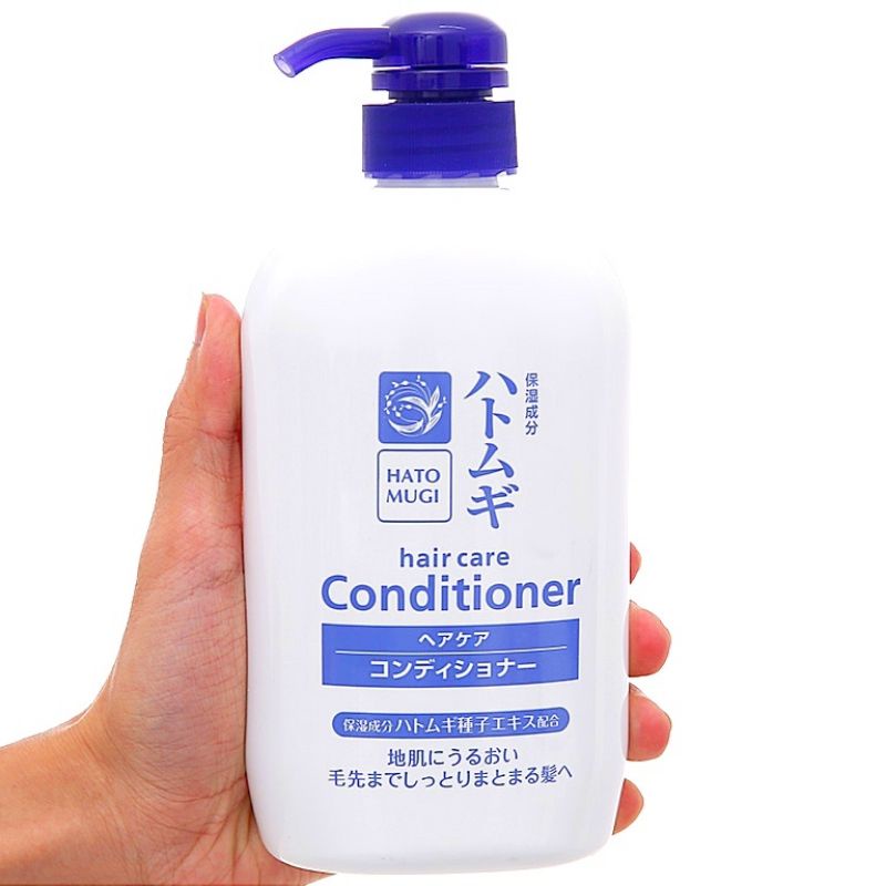 Dầu Xả Phục Hồi Tóc Cosme Station Hatomugi Conditioner Cải Thiện Tóc Xơ, Hư Tổn Chiết Xuất Hạt Ý Dĩ (Chai 600 mL)