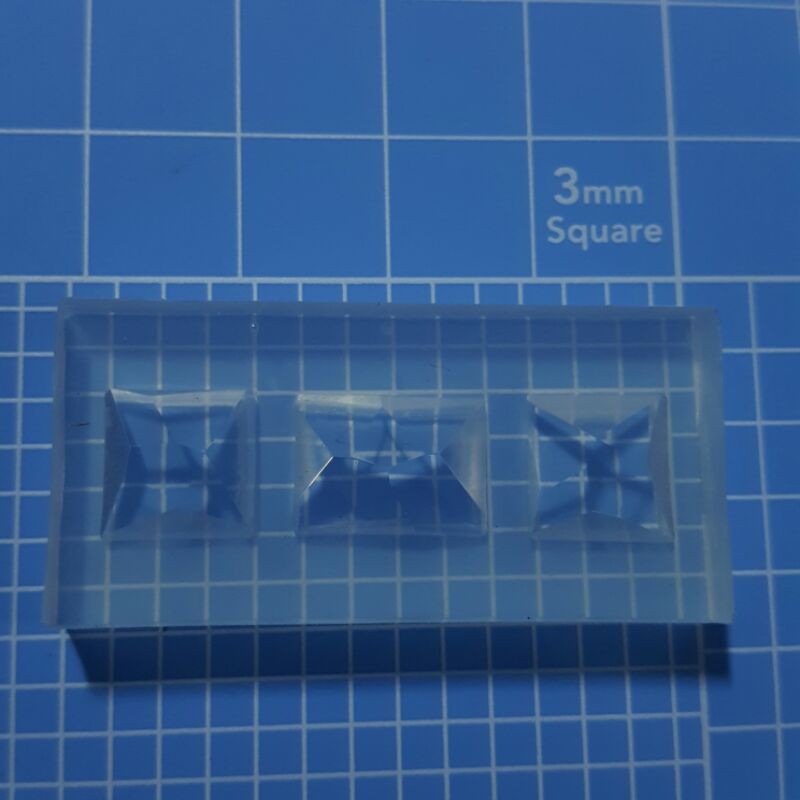 Khuôn silicon đúc hạt đá resin 3d KHC-03