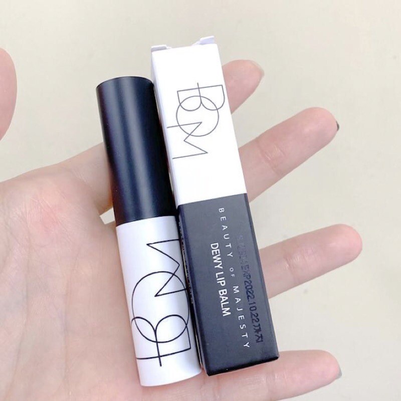 Son Dưỡng Màu Bom Dewy Lip Balm