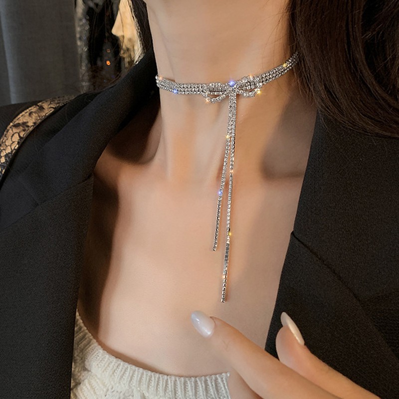 Vòng Cổ Choker Đính Nơ Phối Tua Rua Phong Cách Hàn Quốc C205