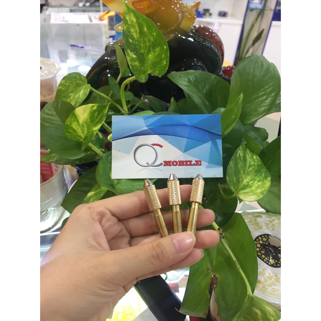 Đầu hoả tiễn gắn tay hàn