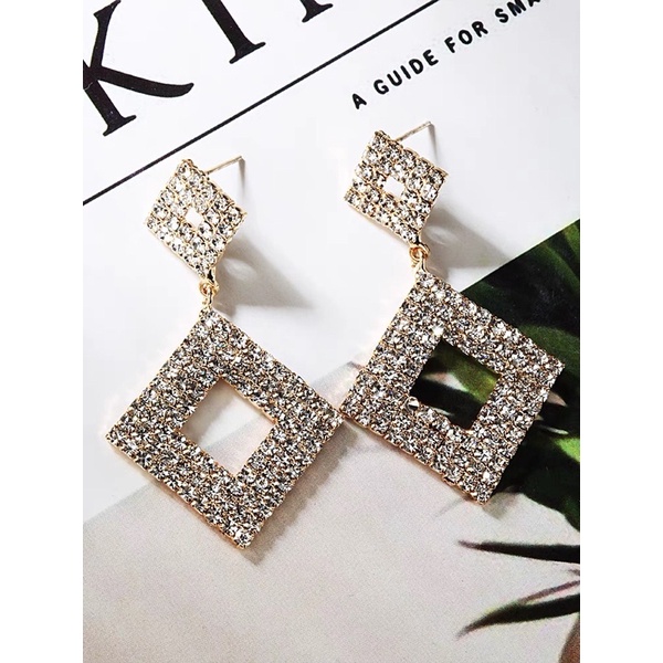 bông tai hình thoi đính đá sang chảnh, khuyên tai ngôi sao phong cách hàn quốc