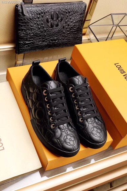 Giày nam các hãng