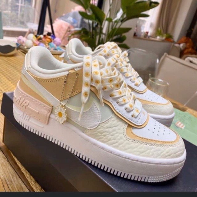 Af1 với hoa cúc