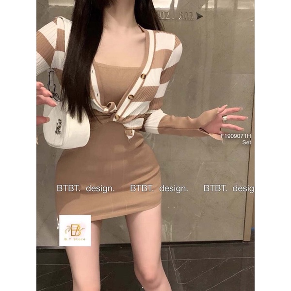 Sét áo khoác len sọc phối đầm 2 dây