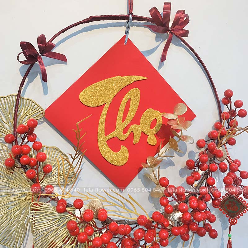 Vòng hoa đào đông đã kết sẵn, vòng nguyệt quế treo tường, treo cửa Tết 2022 size 43cm (VNQ0003)