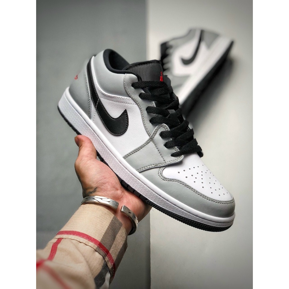 Giày Thể Thao Nike Jordan 1 Low Chính Hãng