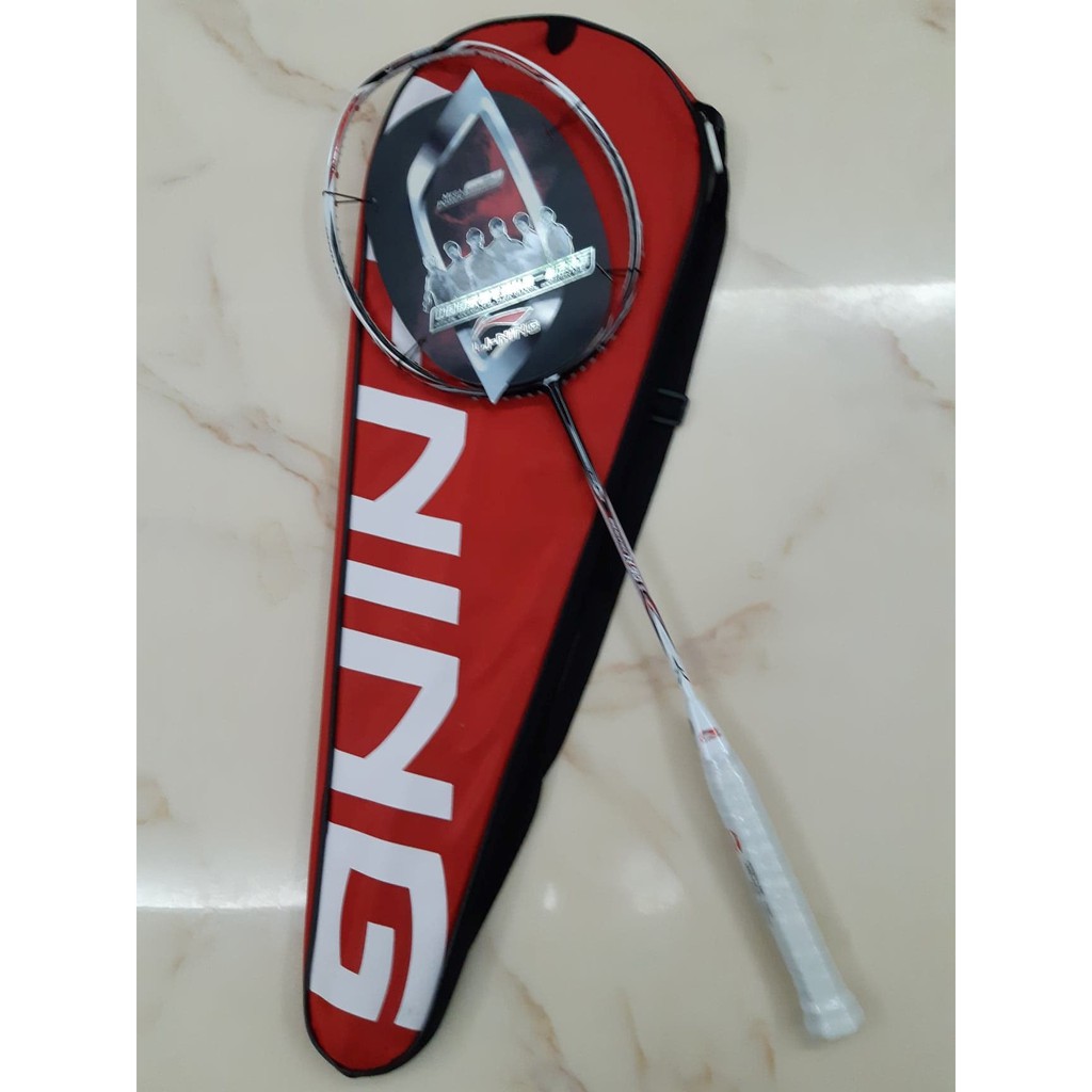 Vợt cầu lông LINING khung Carbon - Tặng 1 lần căng dây và cuốn cán