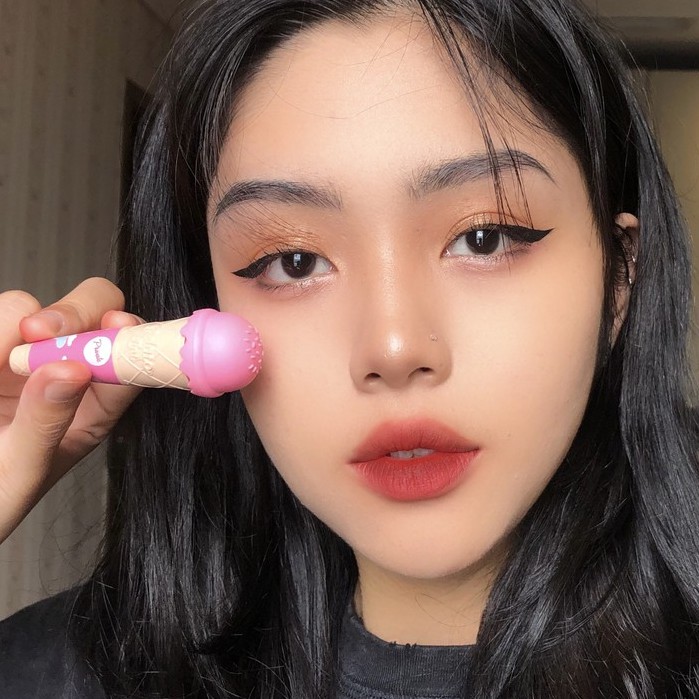 [ Tặng Kèm Gương ] Set 2 Thỏi Son Que Kem Mịn Lì Ice Cream Unicorn Castle | BigBuy360 - bigbuy360.vn