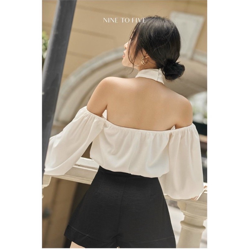 Áo kiểu tay dài thiết kệ độc lạ hở lưng quyến rũ THEA TOP