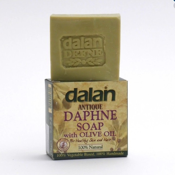 Xà Phòng Cục Dalan Hoa Thụy Hương Và Dầu Oilve Daphne Soap With Olive Oil 150g Chính Hãng