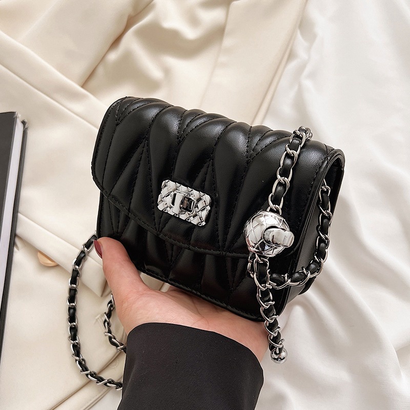 Túi xách mini IELGY dáng vuông phối dây xích thời trang cho nữ