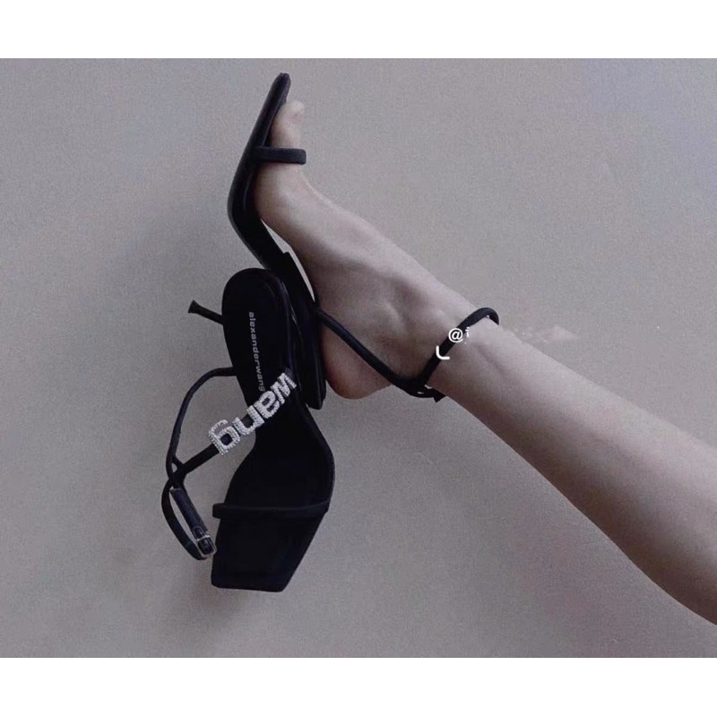 Sandal wang quai mảnh