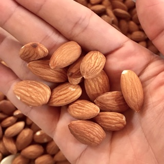 Hạt hạnh nhân Mỹ 1 kg