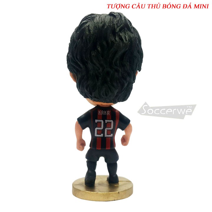 Tượng cầu thủ bóng đá Ricardo Kaka