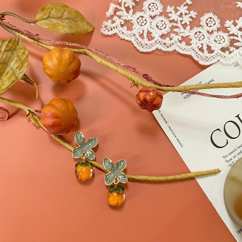 Bông tai mùa hè màu sắc thời trang 2021