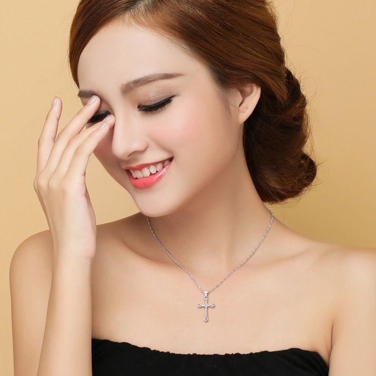 Mặt Dây Chuyền Mạ Bạc Mặt Thánh Giá MS412
