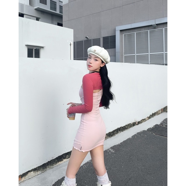 Set váy body kèm cardigan cuốn biên trắng sexy đi chơi hẹn hò
